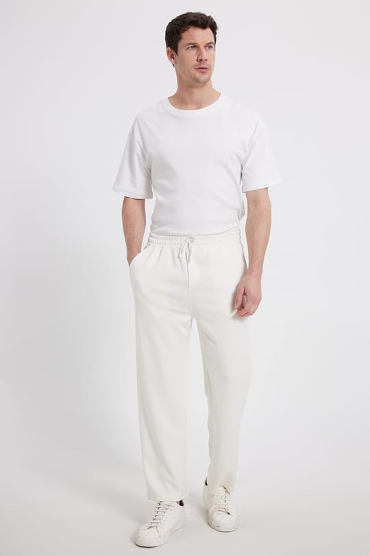 Erkek Ekru Baggy Fit Rahat Kesim Modal Kumaş Soft Doku Beli Bağcıklı Yan Cepli Eşofman Altı