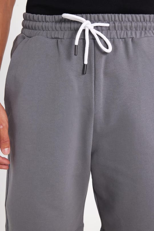 Erkek Relax Fit Rahat Kesim %100 Pamuk Beli Bağcıklı Gri Şort
