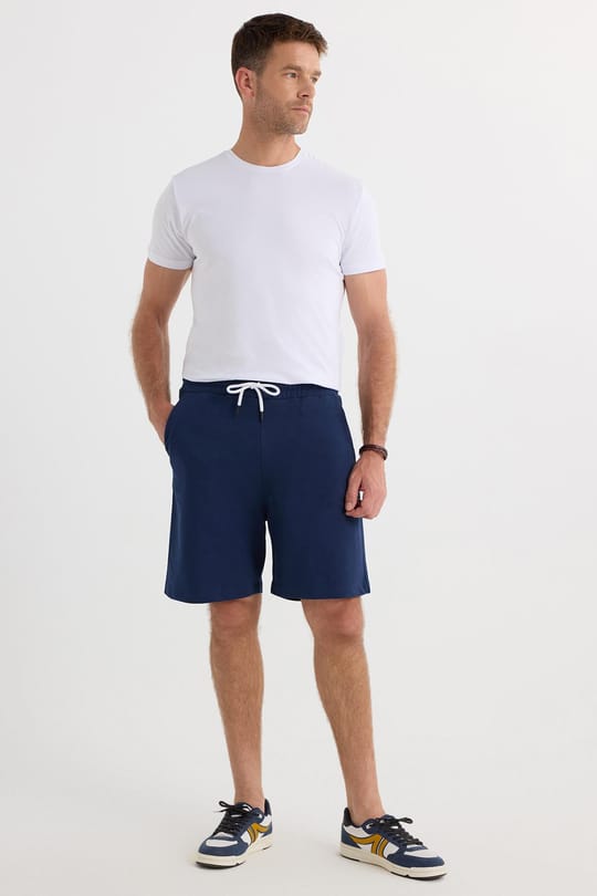 Erkek Relax Fit Rahat Kesim %100 Pamuk Beli Bağcıklı Lacivert Şort