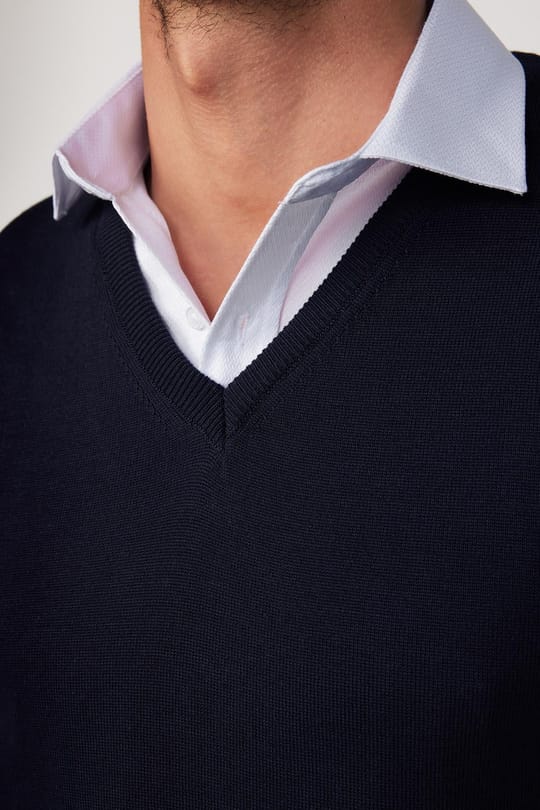Slim Fit Dar Kesim V Yaka Kendinden Desenli Lacivert Erkek Süveter
