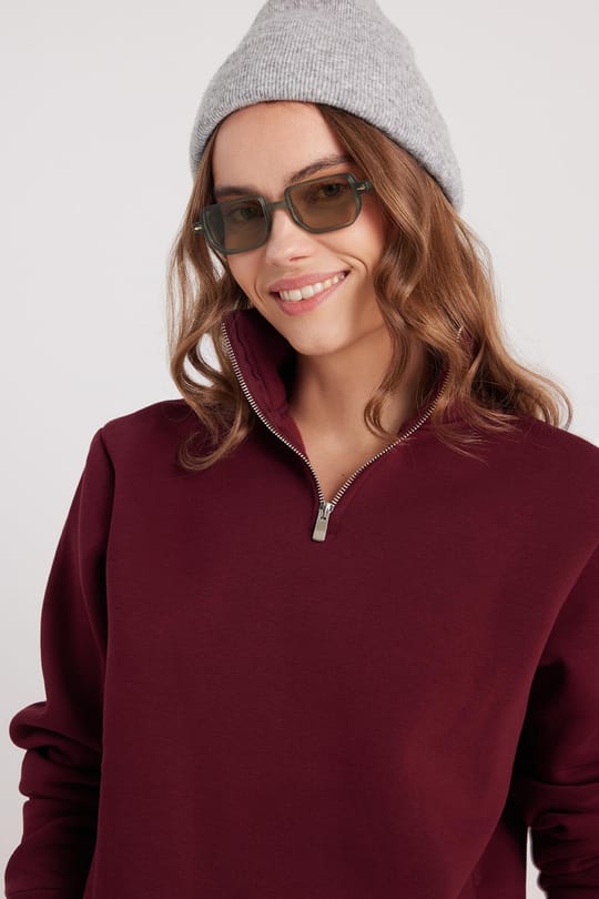 Kadın Relax Fit Rahat Kesim Pamuklu İçi Polarlı Yarım Fermuarlı Bordo Dik Yaka Sweatshirt