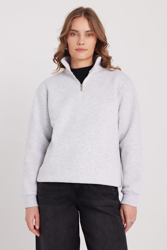 Kadın Relax Fit Rahat Kesim Pamuklu İçi Polarlı Yarım Fermuarlı Gri Dik Yaka Sweatshirt