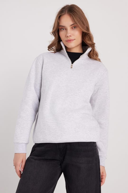 Kadın Relax Fit Rahat Kesim Pamuklu İçi Polarlı Yarım Fermuarlı Gri Dik Yaka Sweatshirt