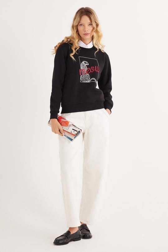 Kadın Regular Fit Klasik Kesim %100 Pamuk Baskılı Bisiklet Yaka Siyah Sweatshirt