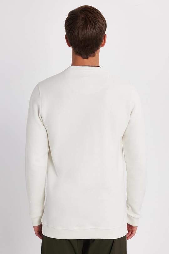 Erkek Slim Fit Dar Kesim Pamuklu Selanik Kumaş Bisiklet Yaka Ekru Sweatshirt