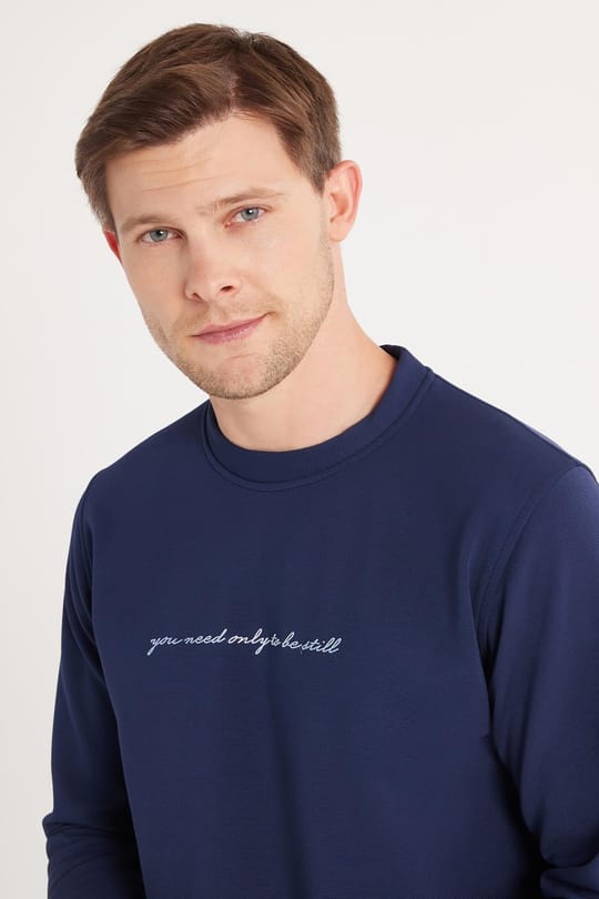 Erkek Standart Fit Pamuklu Bisiklet Yaka Şardonlu Baskılı İndigo Sweatshirt 