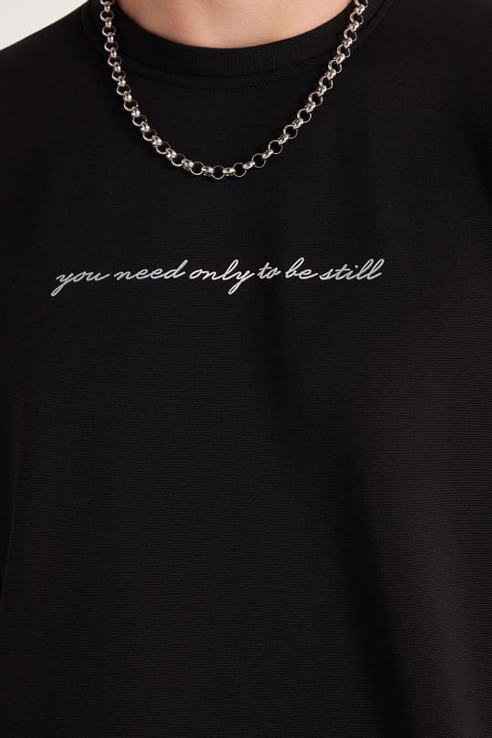 Erkek Standart Fit Pamuklu Bisiklet Yaka Şardonlu Baskılı Siyah Sweatshirt 