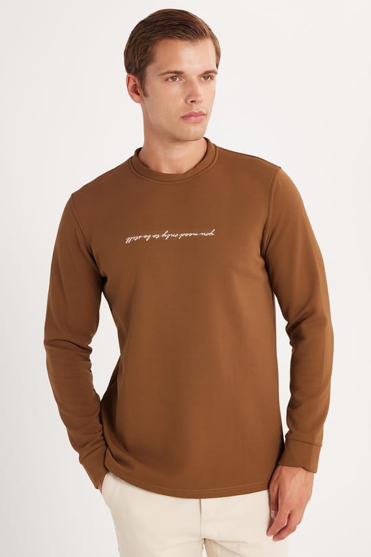 Erkek Standart Fit Pamuklu Bisiklet Yaka Şardonlu Baskılı Kahverengi Sweatshirt 