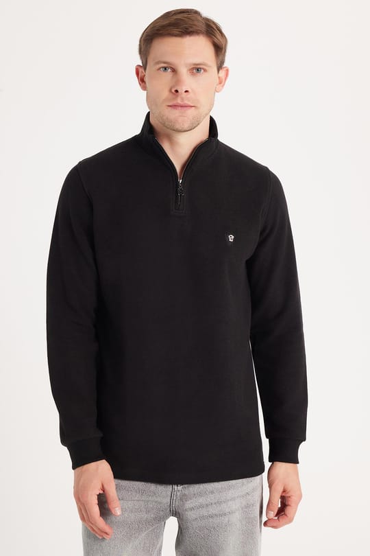 Erkek Slim Fit Dar Kesim Pamuklu Selanik Kumaş Yarım Fermuarlı Siyah Dik Yaka Sweatshirt