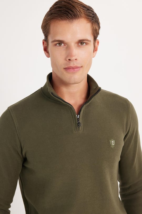 Erkek Slim Fit Dar Kesim Pamuklu Selanik Kumaş Yarım Fermuarlı Haki Dik Yaka Sweatshirt