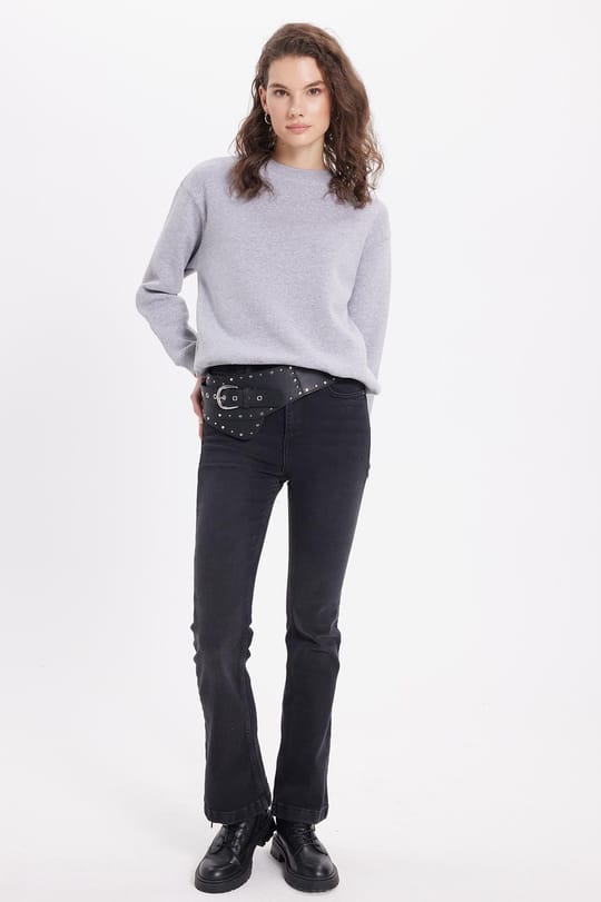 Kadın Oversize Geniş Kesim Pamuklu Bisiklet Yaka Gri Sweatshirt