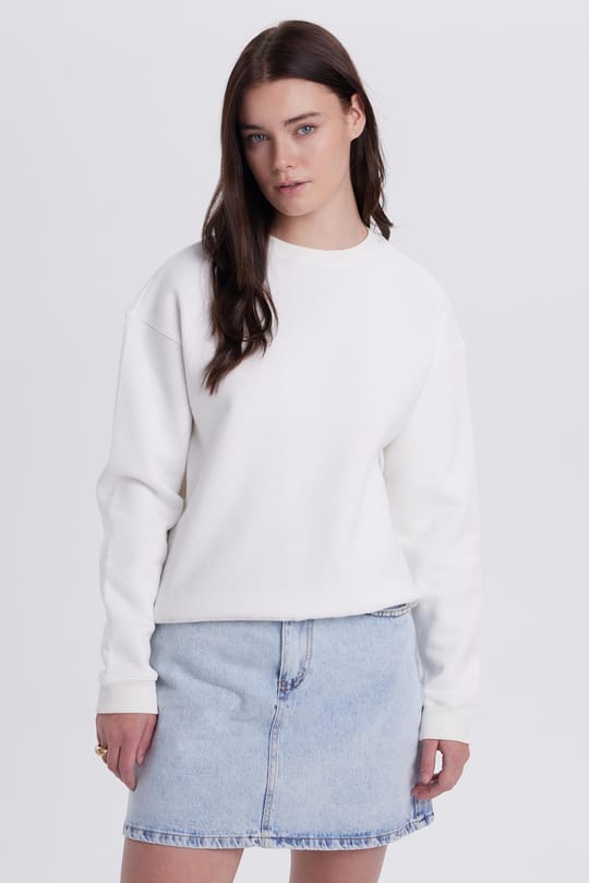 Kadın Oversize Geniş Kesim Pamuklu Bisiklet Yaka Ekru Sweatshirt