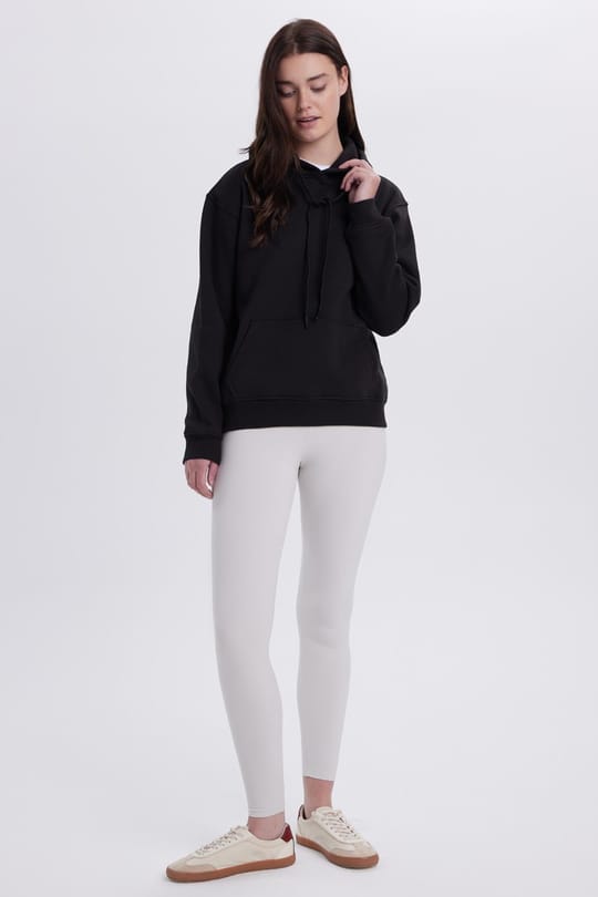 Kadın Relax Fit Rahat Kesim Pamuklu Kapüşonlu Kanguru Cepli Siyah Sweatshirt