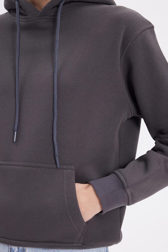 Kadın Relax Fit Rahat Kesim Pamuklu Kapüşonlu Kanguru Cepli Füme Sweatshirt