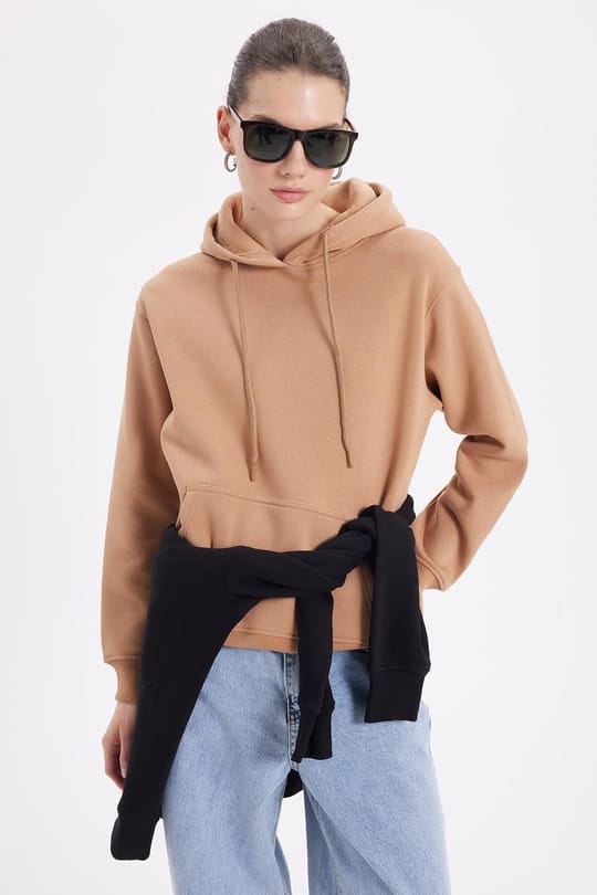 Kadın Relax Fit Rahat Kesim Pamuklu Kapüşonlu Kanguru Cepli Vizon Sweatshirt
