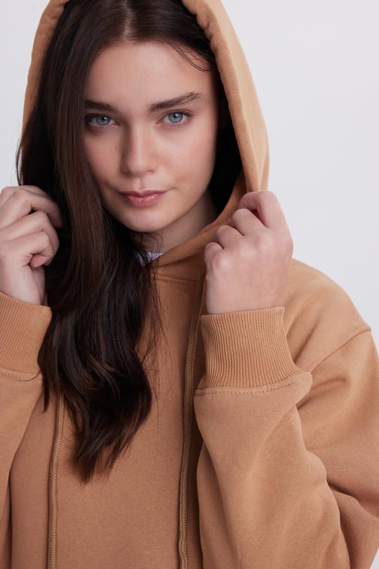 KADIN KAPÜŞONLU GM SWEATSHIRT