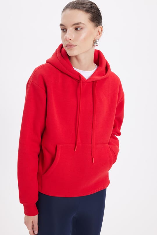 Kadın Oversize Geniş Kesim Pamuklu Yumuşak Dokulu İçi Polarlı Basic Kırmızı Kapüşonlu Sweatshirt