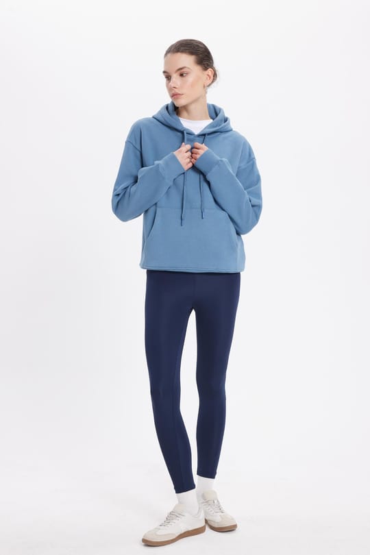 Kadın Oversize Geniş Kesim Pamuklu Yumuşak Dokulu İçi Polarlı Basic İndigo Kapüşonlu Sweatshirt