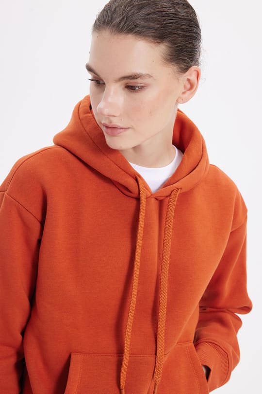 Kadın Oversize Geniş Kesim Pamuklu Yumuşak Dokulu İçi Polarlı Basic Turuncu Kapüşonlu Sweatshirt