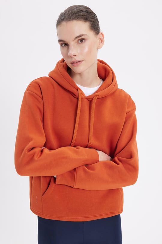 Kadın Oversize Geniş Kesim Pamuklu Yumuşak Dokulu İçi Polarlı Basic Turuncu Kapüşonlu Sweatshirt