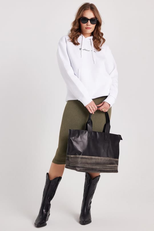 Kadın Oversize Geniş Kesim Pamuklu Yumuşak Dokulu İçi Polarlı Baskılı Beyaz Kapüşonlu Sweatshirt