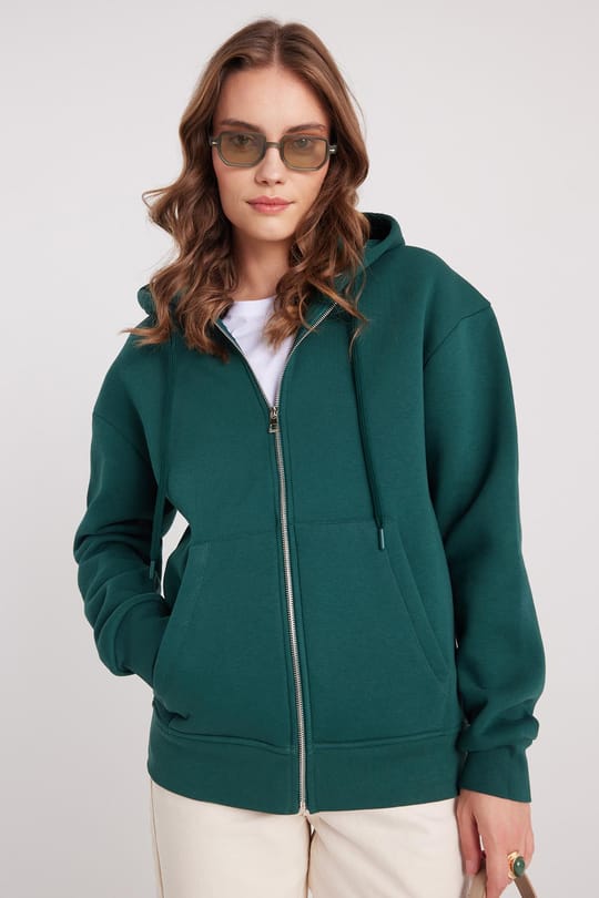 Kadın Relax Fit Rahat Kesim Pamuklu İçi Polarlı Çift Cepli Fermuarlı Yeşil Kapüşonlu Sweatshirt