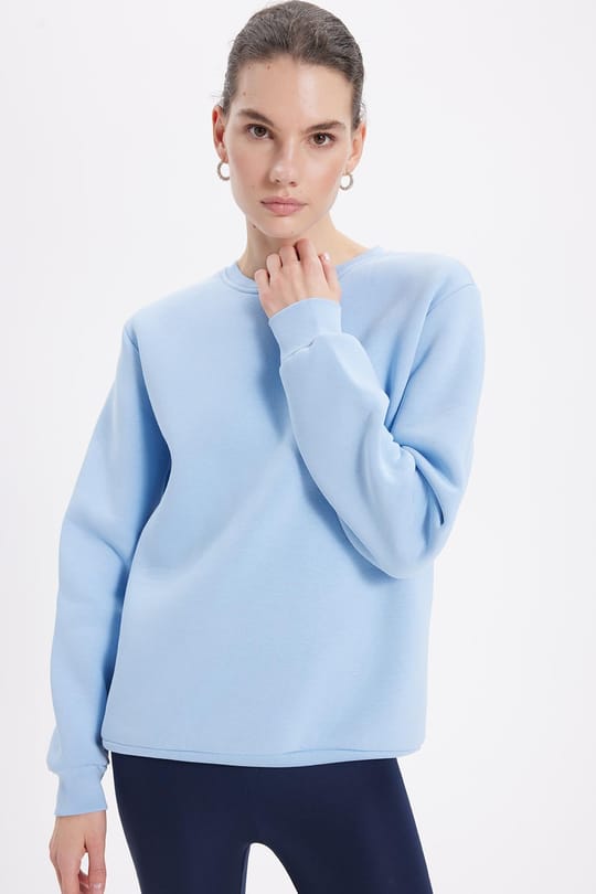 Kadın Oversize Geniş Kesim Pamuklu 3 İplik İçi Polarlı Basic Mavi Bisiklet Yaka Sweatshirt