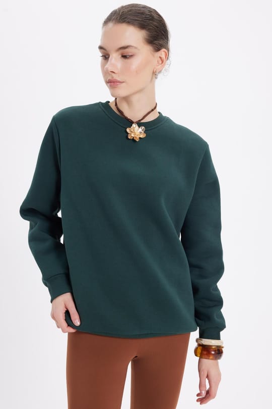 Kadın Oversize Geniş Kesim Pamuklu 3 İplik İçi Polarlı Basic Yeşil Bisiklet Yaka Sweatshirt