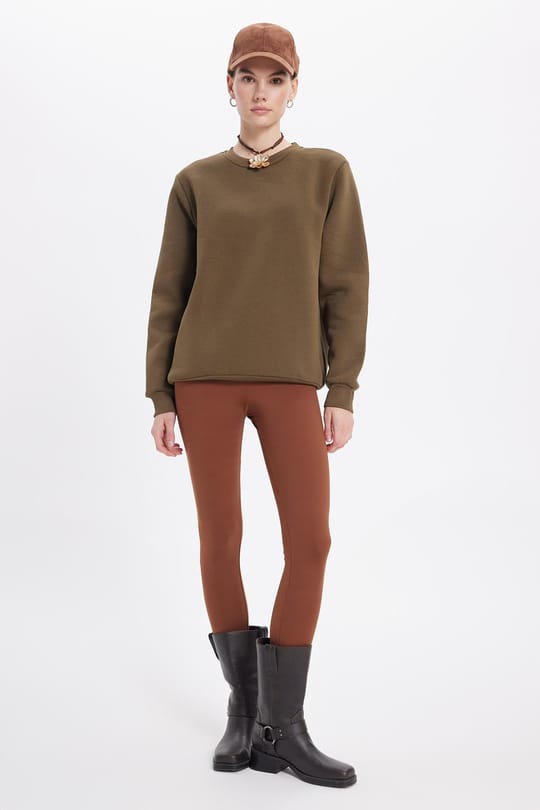 Kadın Oversize Geniş Kesim Pamuklu 3 İplik İçi Polarlı Basic Yeşil Bisiklet Yaka Sweatshirt