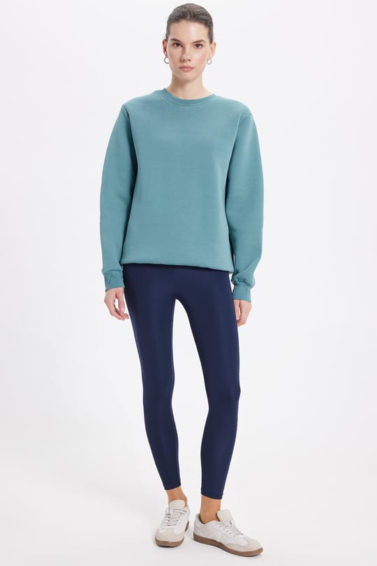 Kadın Oversize Geniş Kesim Pamuklu 3 İplik İçi Polarlı Basic Petrol Rengi Bisiklet Yaka Sweatshirt