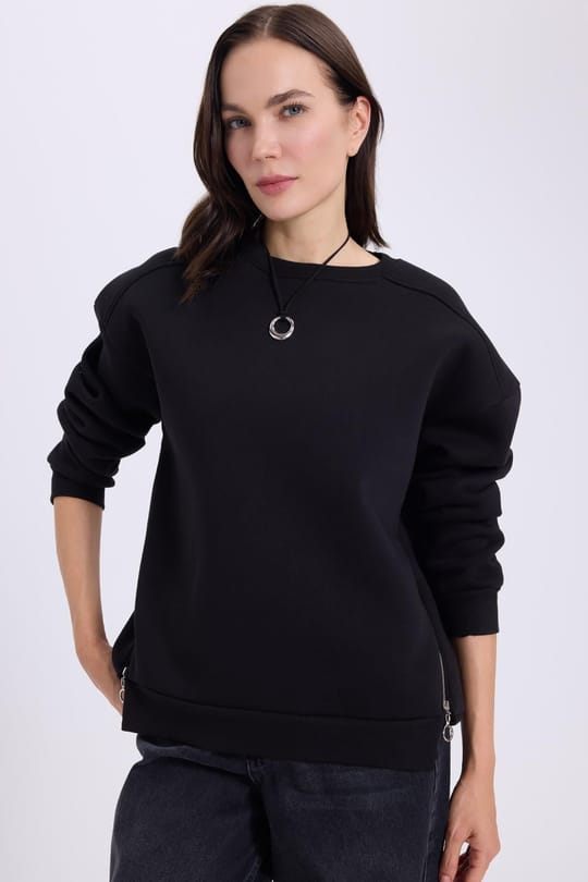 Kadın Oversize Geniş Kesim Pamuklu 3 iplik Bisiklet Yaka Siyah Sweatshirt