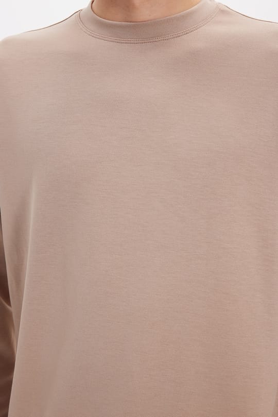 Erkek Standart Fit Normal Kesim Uzun Kollu Ekstra Soft Modal Kumaş Bisiklet Yaka Koyu Vizon Sweatshirt