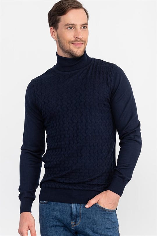 SWEATER WOOL TURTLE NECK LIZBON   KAZAK SWEATER