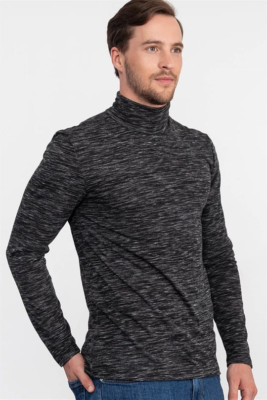 Erkek Slim Fit Dar Kesim Desenli İnce Siyah Tam Balıkçı Yaka Sweatshirt