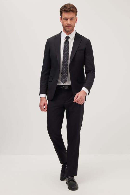Erkek Slim Fit Mono Yaka Siyah Takım Elbise
