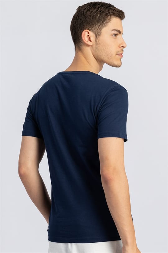 Erkek Slim Fit Dar Kesim Pamuklu Yumuşak Dokulu Likralı Esnek Kumaş Düz Basic İndigo V Yaka Tişört