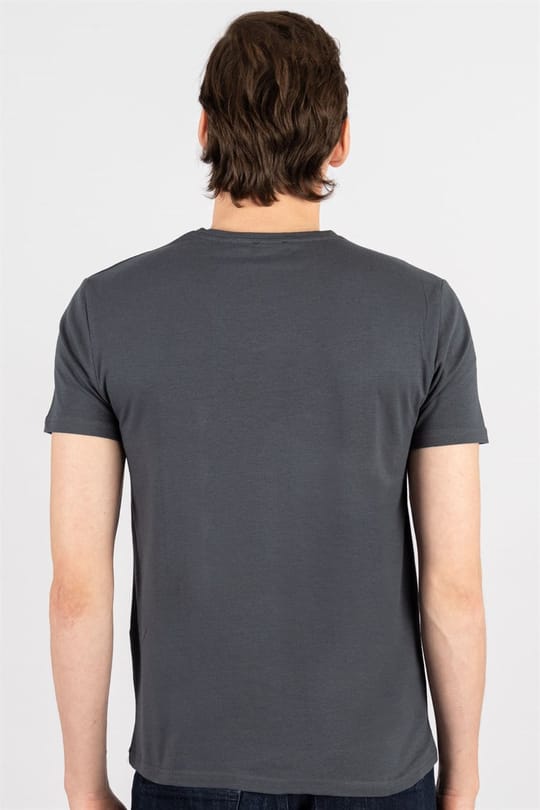 Erkek Slim Fit Dar Kesim Pamuklu Yumuşak Dokulu Likralı Esnek Kumaş Düz Basic Gri V Yaka Tişört