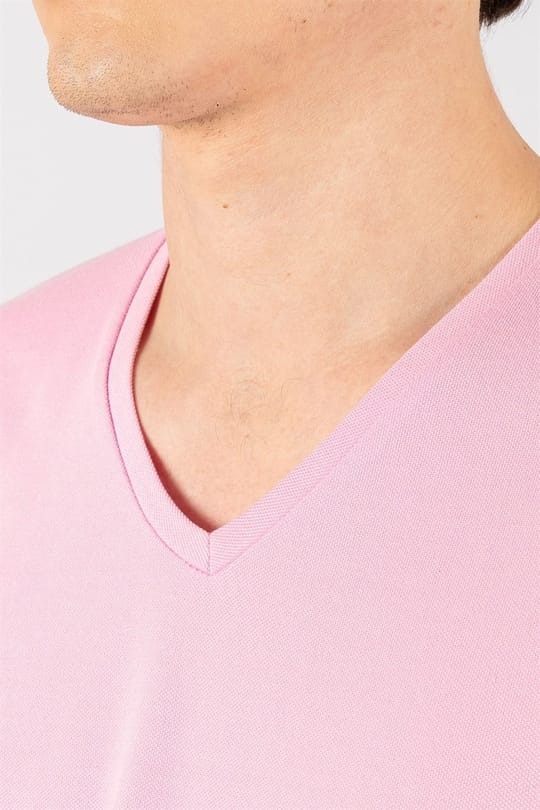 Erkek Slim Fit Dar Kesim Pamuklu Oxford Pembe V Yaka Tişört