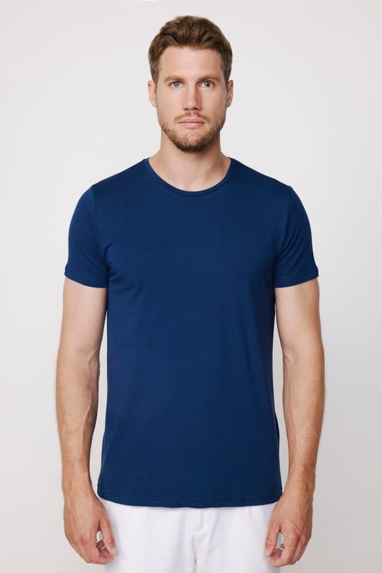 Erkek Slim Fit Dar Kesim Pamuklu Yumuşak Doku Likralı Esnek Kumaş Basic İndigo Bisiklet Yaka Tişört
