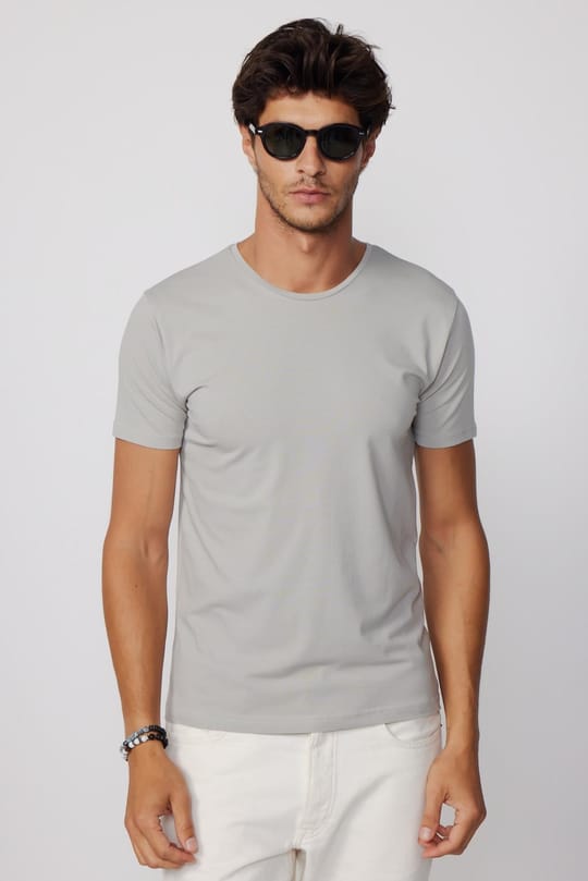 Erkek Slim Fit Dar Kesim Pamuklu Yumuşak Doku Likralı Esnek Kumaş Basic Gri Bisiklet Yaka Tişört