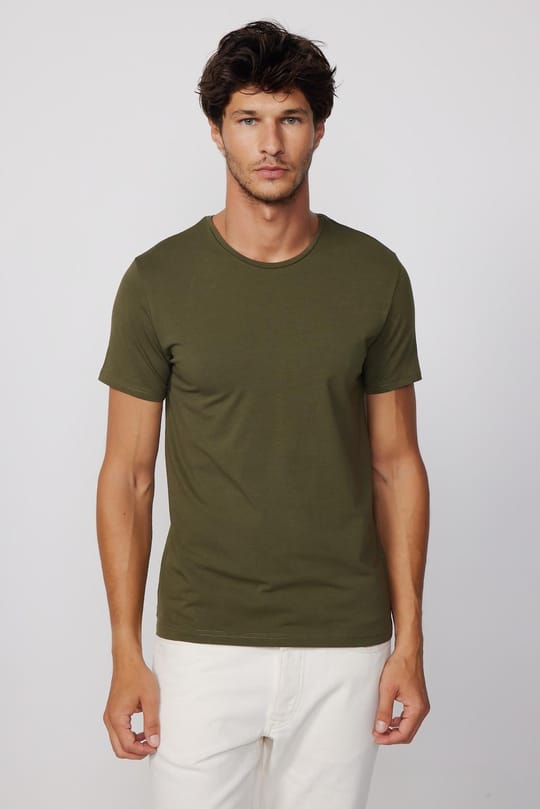 Erkek Slim Fit Dar Kesim Pamuklu Yumuşak Doku Likralı Esnek Kumaş Basic Haki Bisiklet Yaka Tişört