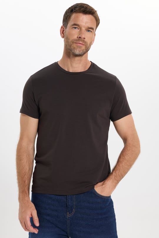 Erkek Slim Fit Dar Kesim Pamuklu Yumuşak Doku Esnek Kumaş Basic Kahverengi Bisiklet Yaka Tişört