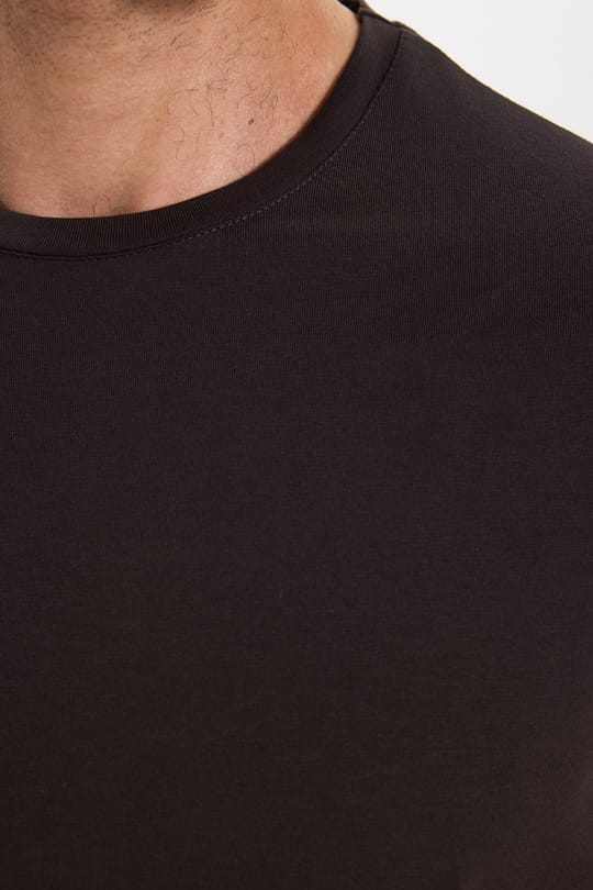 Erkek Slim Fit Dar Kesim Pamuklu Yumuşak Doku Esnek Kumaş Basic Kahverengi Bisiklet Yaka Tişört
