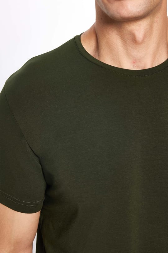 Erkek Slim Fit Dar Kesim Pamuklu Yumuşak Doku Likralı Esnek Kumaş Basic Haki Bisiklet Yaka Tişört