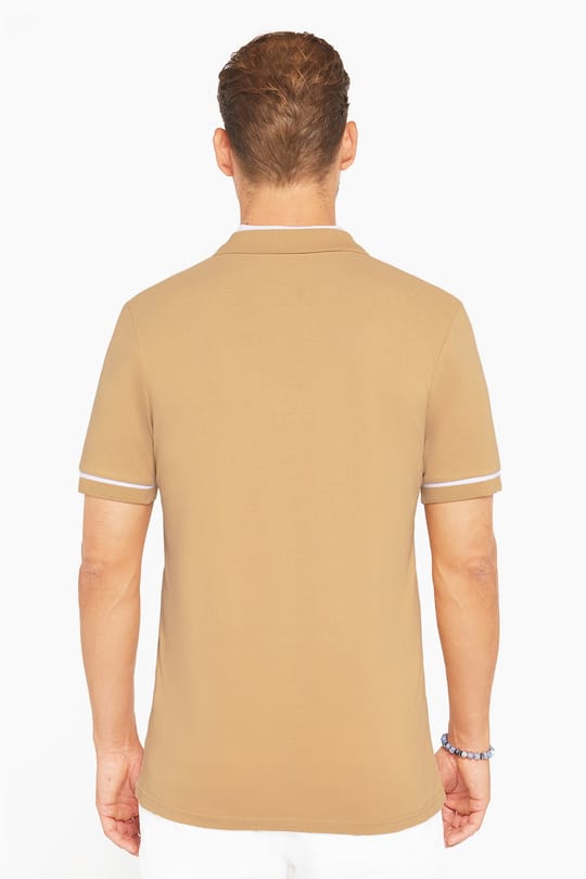 Erkek Slim Fit Dar Kesim %100 Pamuk Düz Pike Fermuarlı Kum Rengi Polo Yaka Tişört