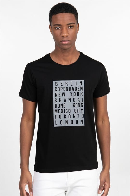 Erkek Slim Fit Dar Kesim %100 Pamuk Yumuşak Dokulu Baskılı Siyah Bisiklet Yaka Tişört