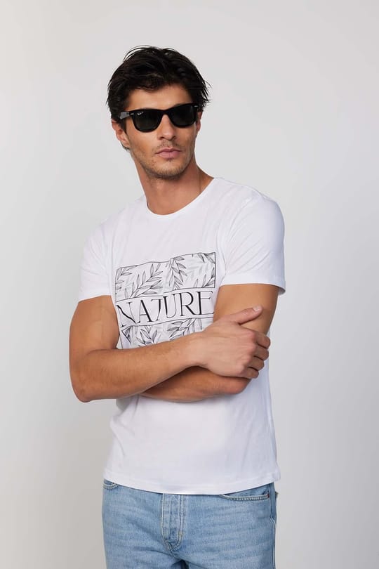 Erkek Slim Fit Dar Kesim %100 Pamuk Yumuşak Dokulu Baskılı Beyaz Bisiklet Yaka Tişört