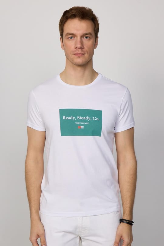 Erkek Slim Fit Dar Kesim %100 Pamuk Yumuşak Dokulu Baskılı Beyaz Bisiklet Yaka Tişört