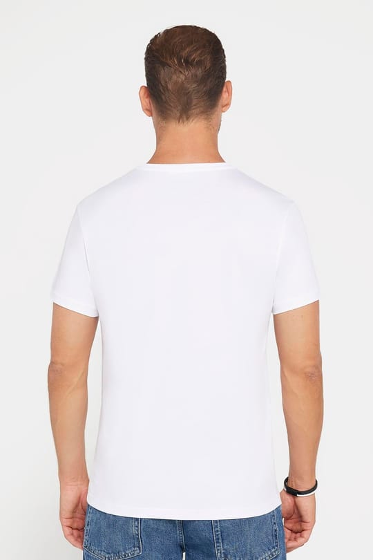 Erkek Slim Fit Dar Kesim %100 Pamuk Yumuşak Dokulu Baskılı Beyaz Bisiklet Yaka Tişört
