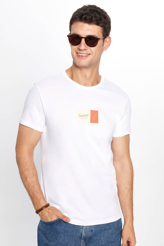 Erkek Slim Fit Dar Kesim %100 Pamuk Yumuşak Dokulu Baskılı Beyaz Bisiklet Yaka Tişört